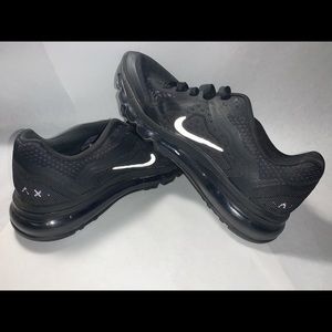 Nike airmax training shoes